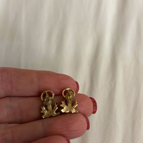 Christmas candle pierced earrings. - Picture 3 of 3